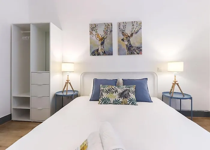 Lisbon Typical 2 Charming Flat By Homeful Homes