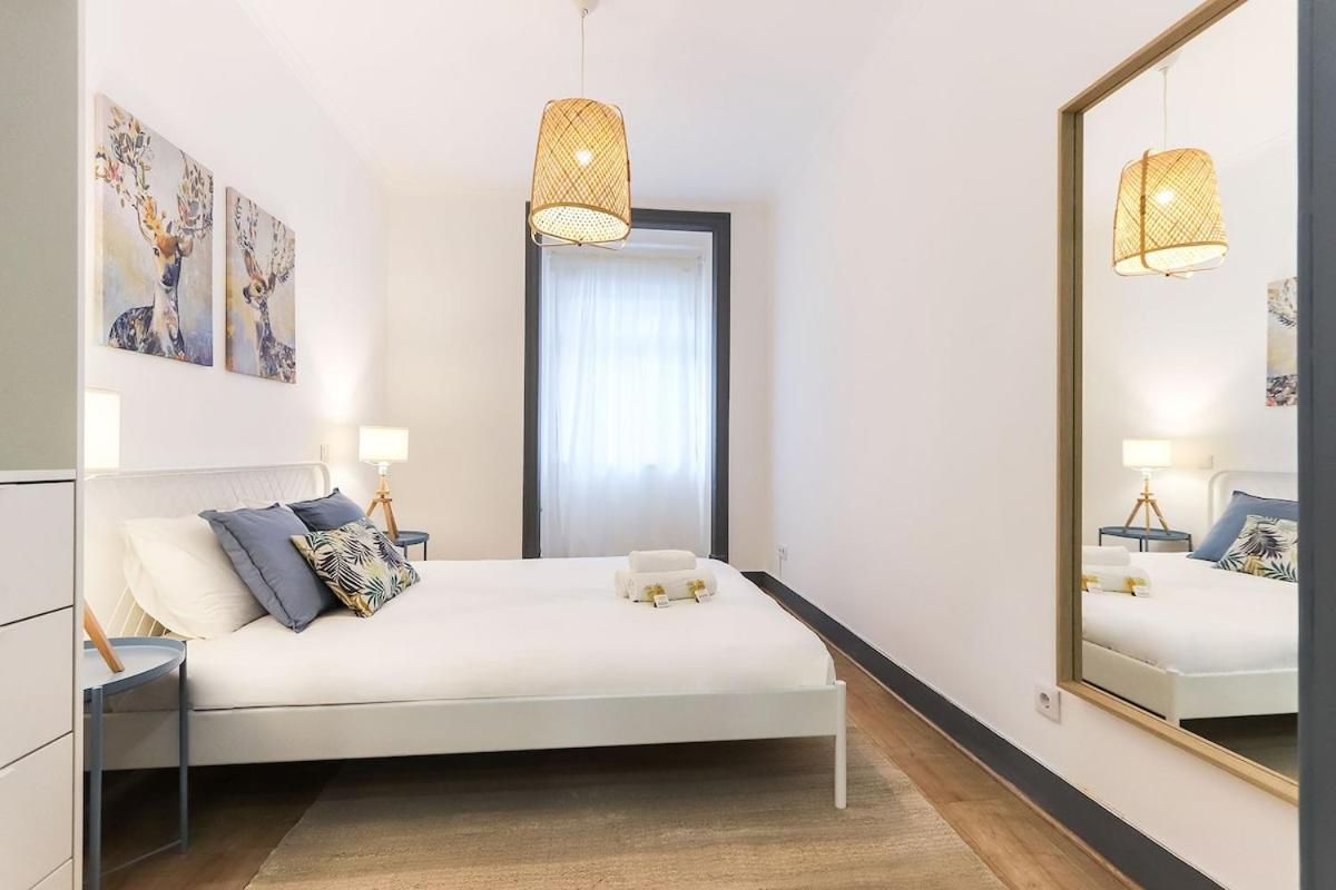 Typical 2 Charming Flat By Homeful Homes Lisboa